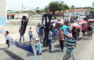 Paralisação: Trabalhadores em Educação de Santa Quitéria vão às ruas contra gestão municipal