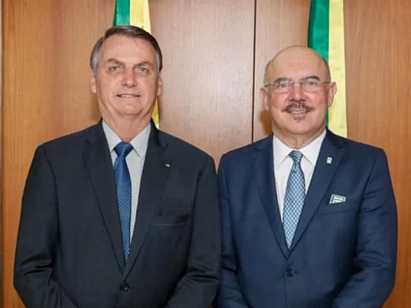 Ministro por quem Bolsonaro 'botava a cara no fogo' é preso pela Polícia Federal